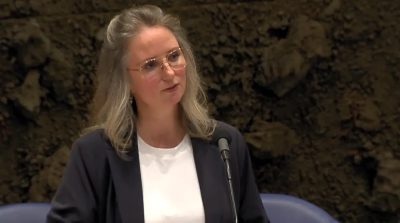 La ministre néerlandaise de la Santé reconnaît que la politique pandémique est une opération militaire. « Le ministère de la Santé obéit à l’OTAN et à NCTV »